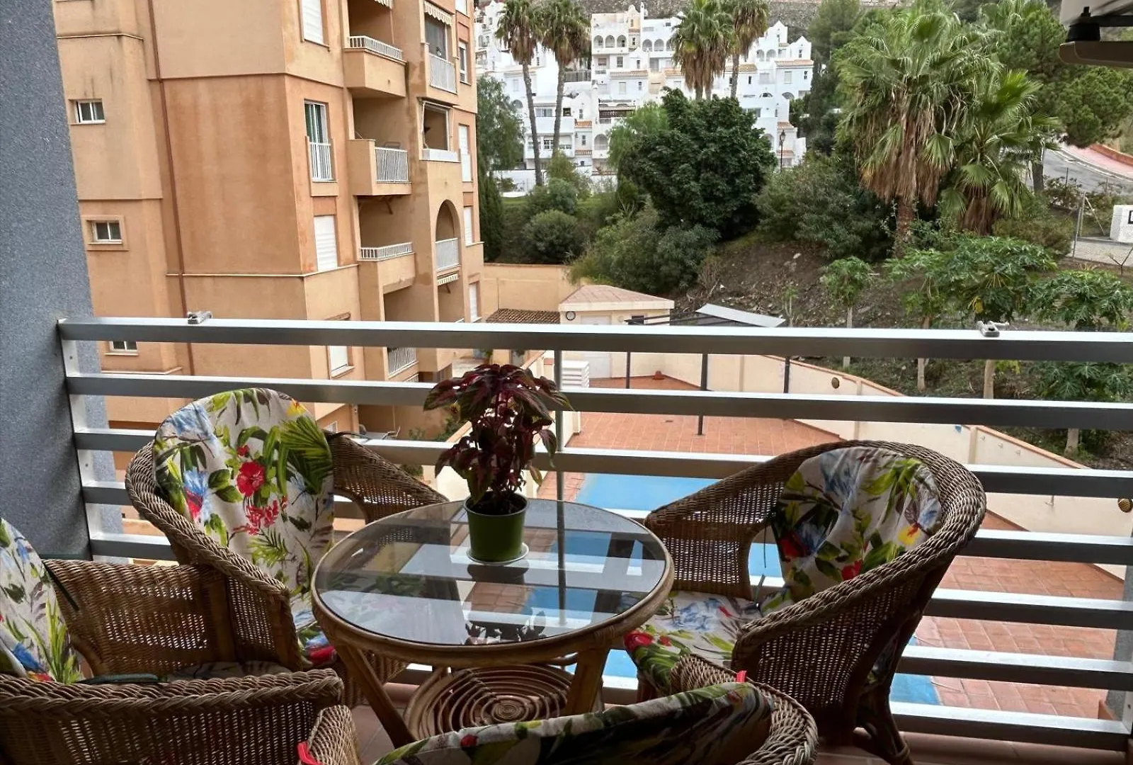 Espacioso Y Centrico Almuñécar Apartamento